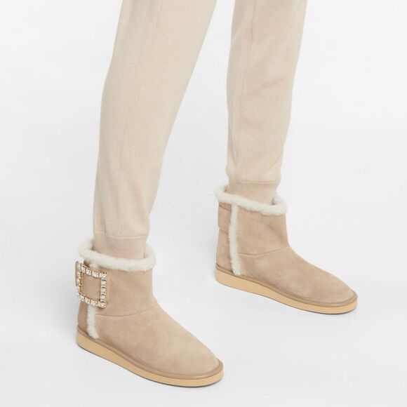 Roger Vivier Winter Viv' Strass suede and shearling ankle boots size 39 - Picture 3 of 15